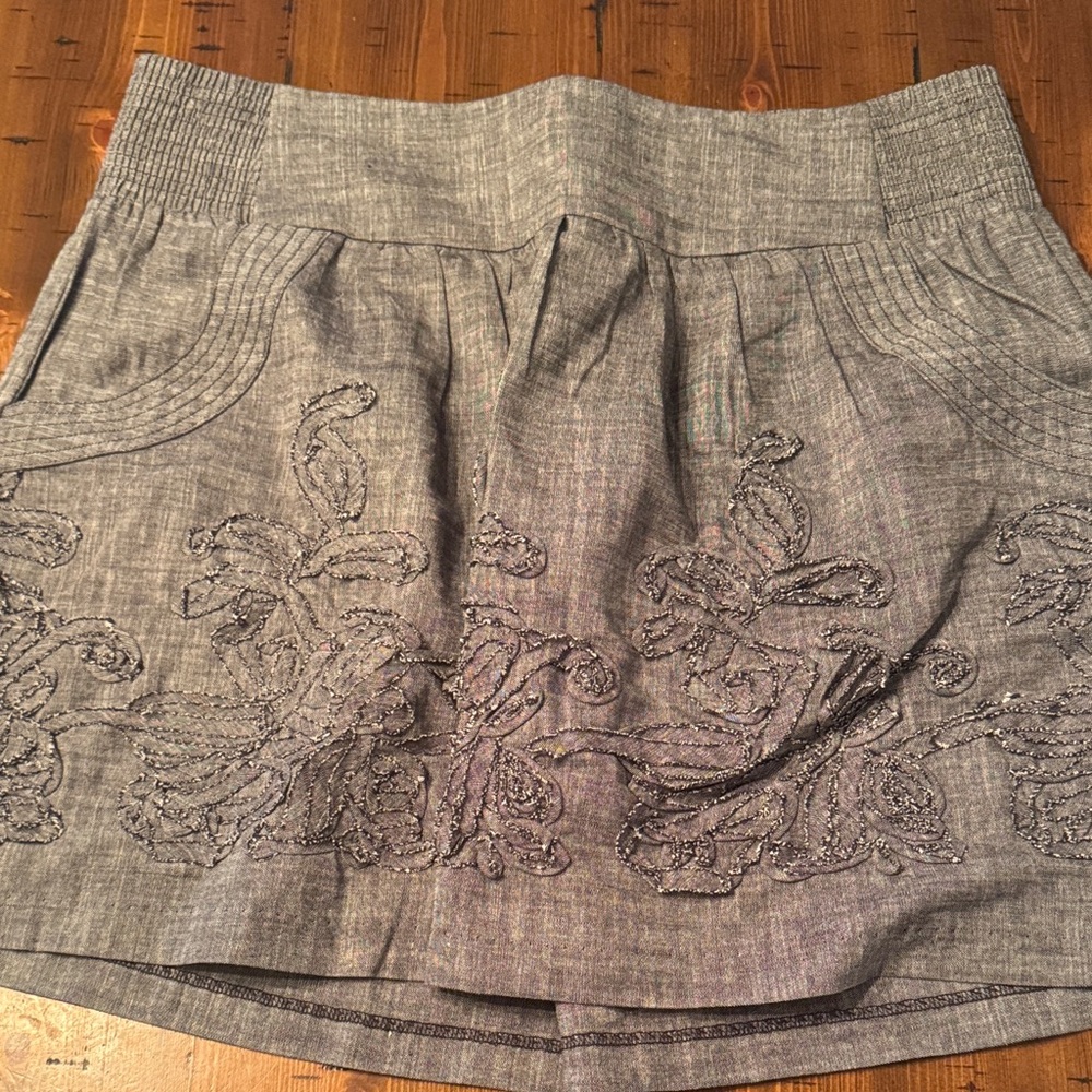 Stoosh Gray Embroidered Mini Skirt